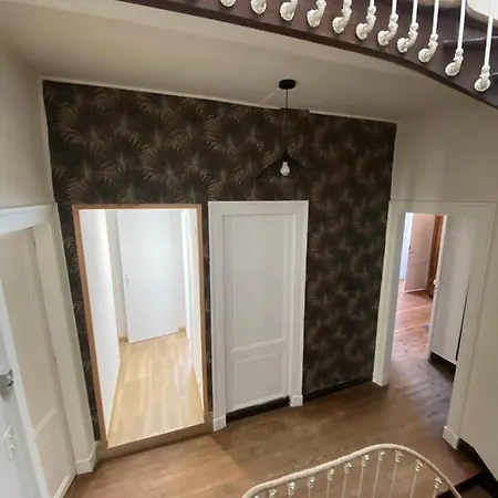 Holiday home Maison De 9 Personnes Casteljaloux